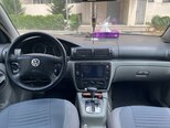 Volkswagen Passat-4