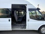 Ford Transit-10