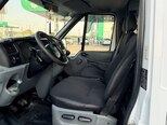 Ford Transit-11