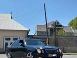Mercedes E 200-1