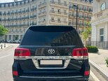 Toyota Land Cruiser-5