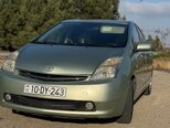 Toyota Prius-3