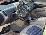 Toyota Prius-8