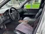 Mercedes E 320-13