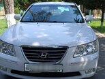 Hyundai Sonata-1