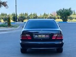 Mercedes E 270-20