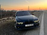 BMW 528-5