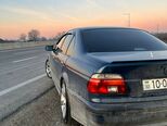 BMW 528-6