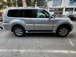 Mitsubishi Pajero-6