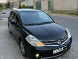 Nissan Tiida-7