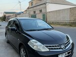 Nissan Tiida-16