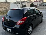 Nissan Tiida-17