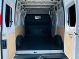 Ford Transit-14