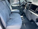 Ford Transit-11