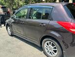 Nissan Tiida-13