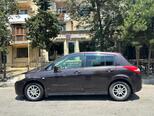 Nissan Tiida-2