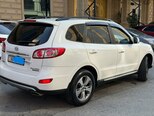 Hyundai Santa Fe-5
