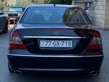 Mercedes E 280-13