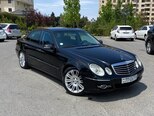 Mercedes E 280-1