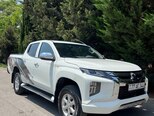 Mitsubishi L200-2