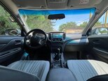 Mitsubishi L200-9