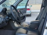 Mercedes E 240-21