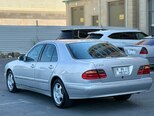 Mercedes E 240-11