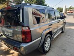 Jeep Commander-10