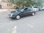 Mercedes E 230-9