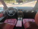 Mercedes E 230-7