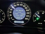 Mercedes E 220-10