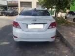 Hyundai Accent-4