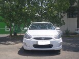 Hyundai Accent-2