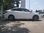 Hyundai Accent-6