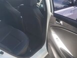 Hyundai Accent-10
