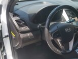 Hyundai Accent-13