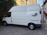 Ford Transit-13
