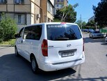 Hyundai H-1-2
