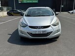 Hyundai Elantra-1