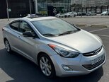 Hyundai Elantra-3