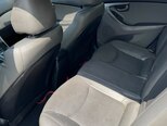 Hyundai Elantra-8