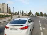 Hyundai Elantra-3