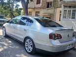 Volkswagen Passat-2