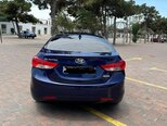 Hyundai Elantra-12