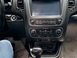 Kia Sorento-16