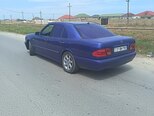 Mercedes E 200-3