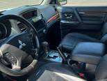 Mitsubishi Pajero-7