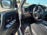 Mitsubishi Pajero-5