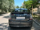 Toyota Prius-4