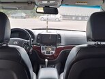 Hyundai Santa Fe-12